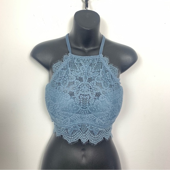 Victoria’s Secret PINK Lace Halter Bralette - Picture 2 of 8